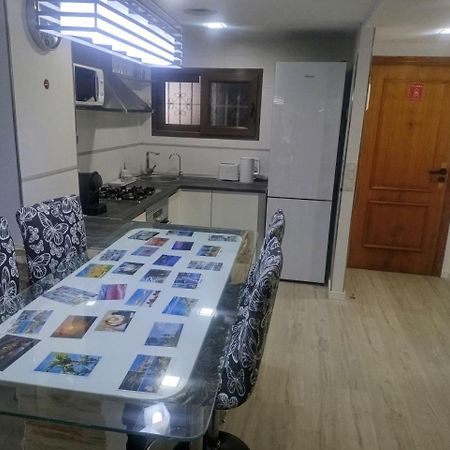 Apartment To Rent In Costa Blanca Торевиеха Екстериор снимка