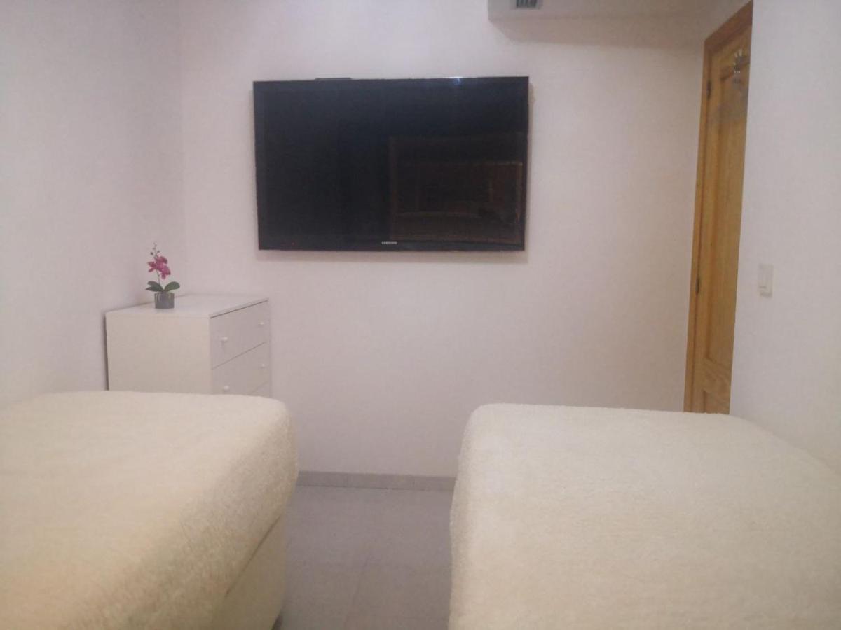 Apartment To Rent In Costa Blanca Торевиеха Екстериор снимка