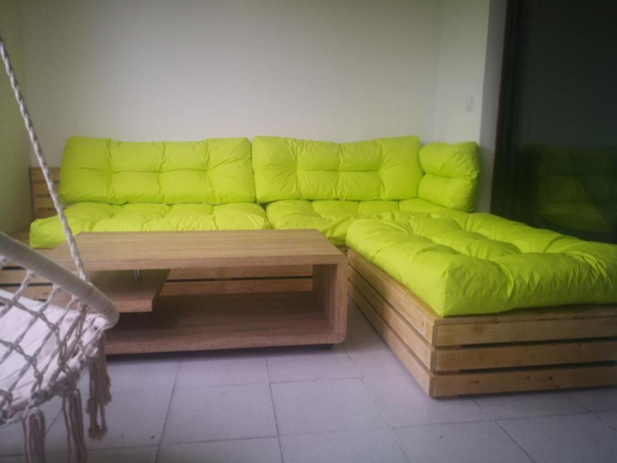Apartment To Rent In Costa Blanca Торевиеха Екстериор снимка