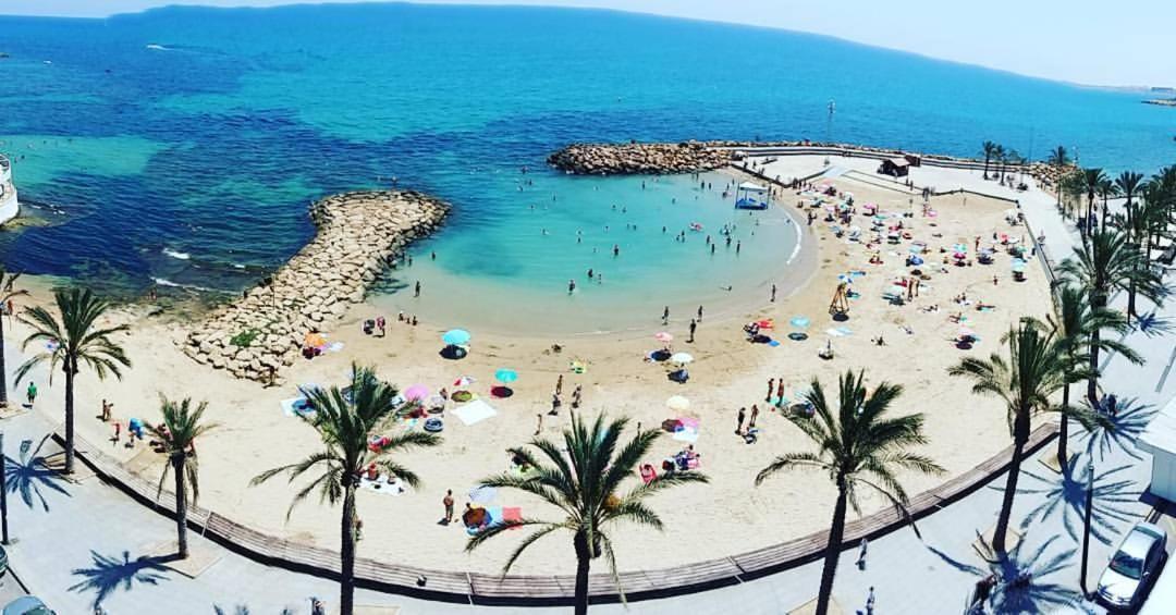Apartment To Rent In Costa Blanca Торевиеха Екстериор снимка
